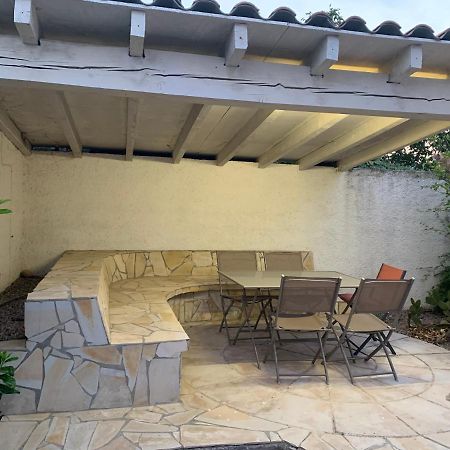 Charmant Logement Avec Piscine Saint-Feliu-d'Avall Exterior foto