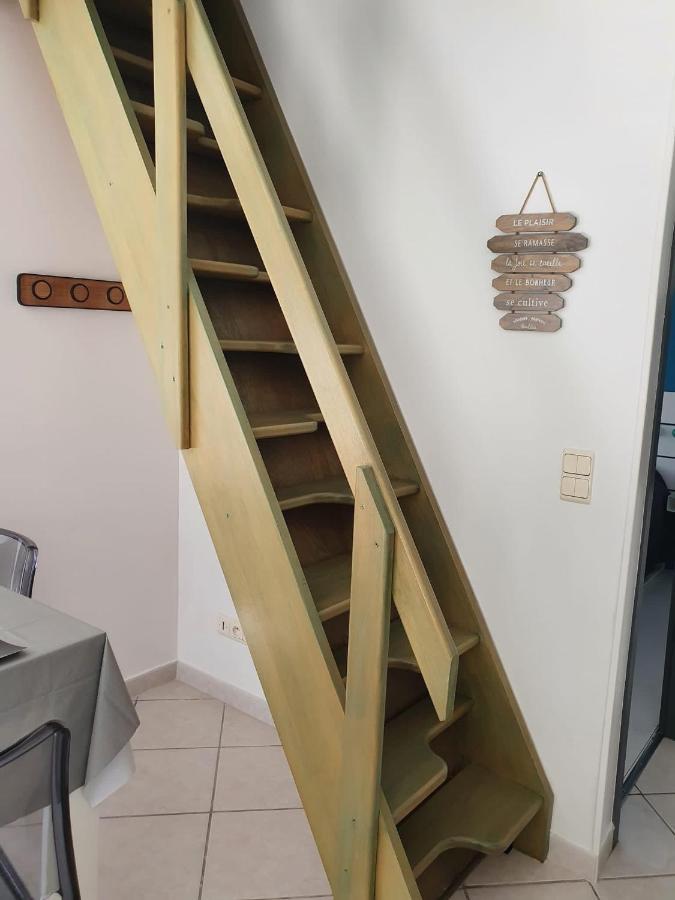 Charmant Logement Avec Piscine Saint-Feliu-d'Avall Exterior foto