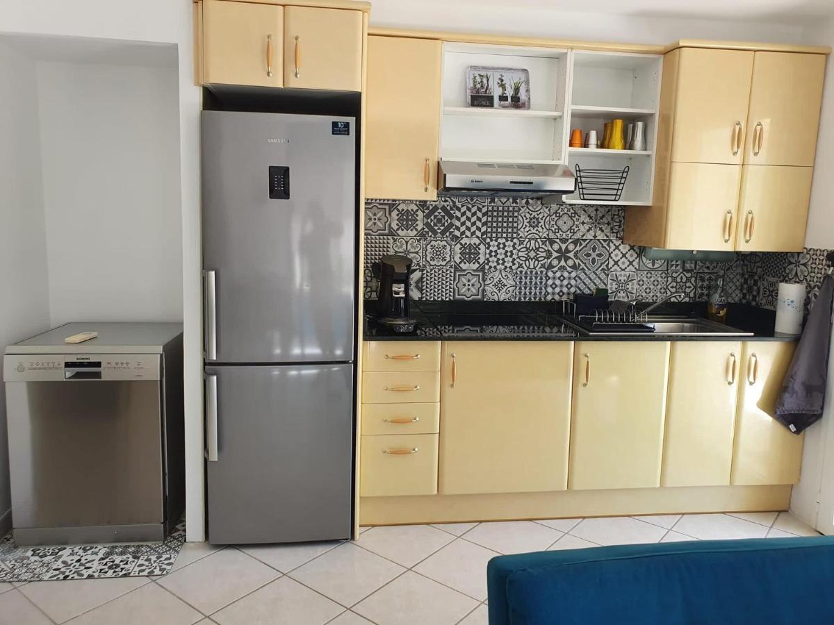 Charmant Logement Avec Piscine Saint-Feliu-d'Avall Exterior foto