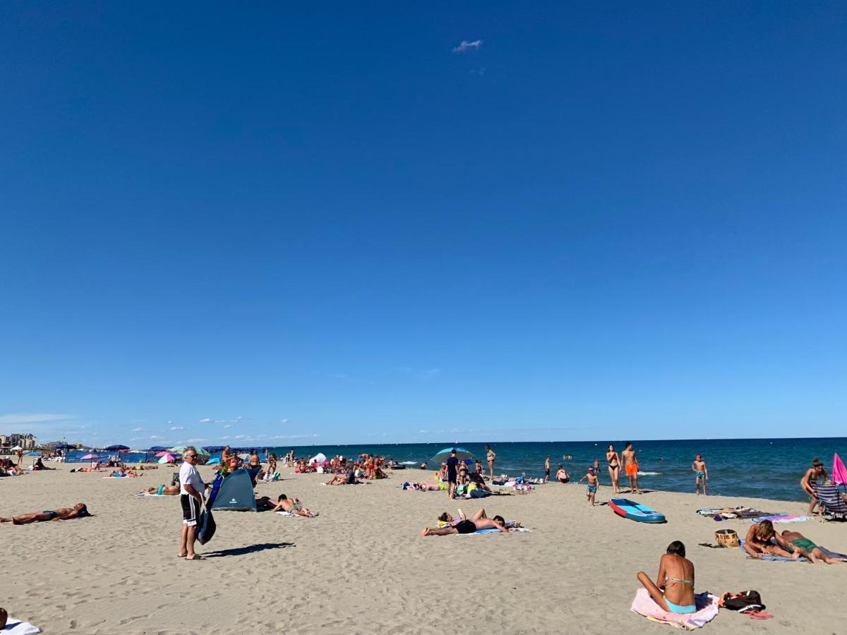 Charmant Logement Avec Piscine Saint-Feliu-d'Avall Exterior foto